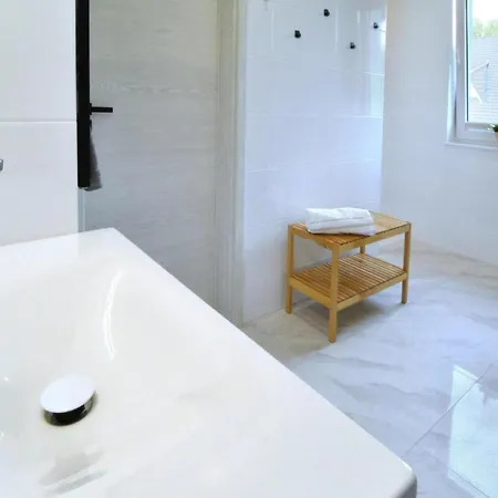 Comfortable Villa, Mielenko